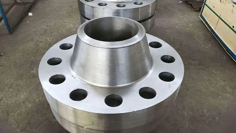 B-type welded flange
