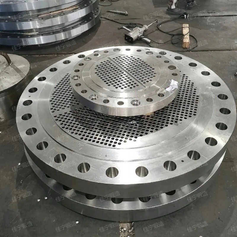Flat blind plate
