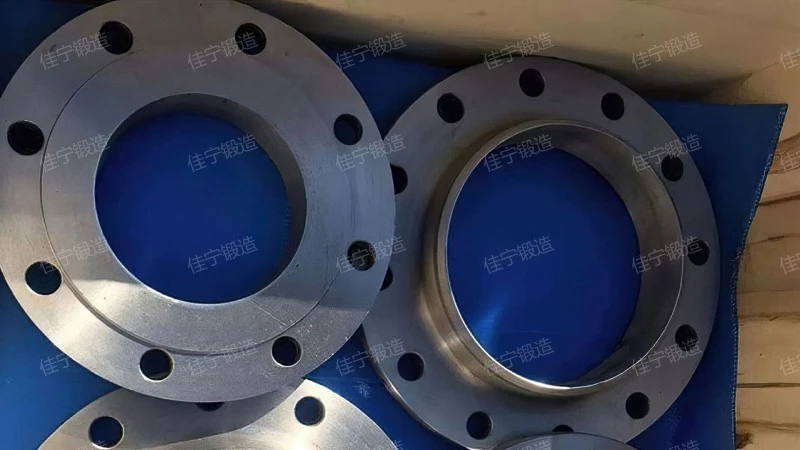 Flat welding groove flange
