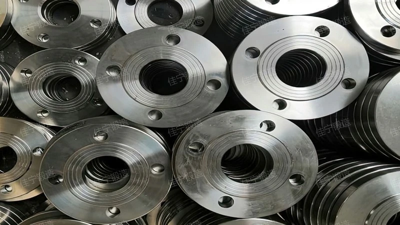 Insulation pipe flange ring