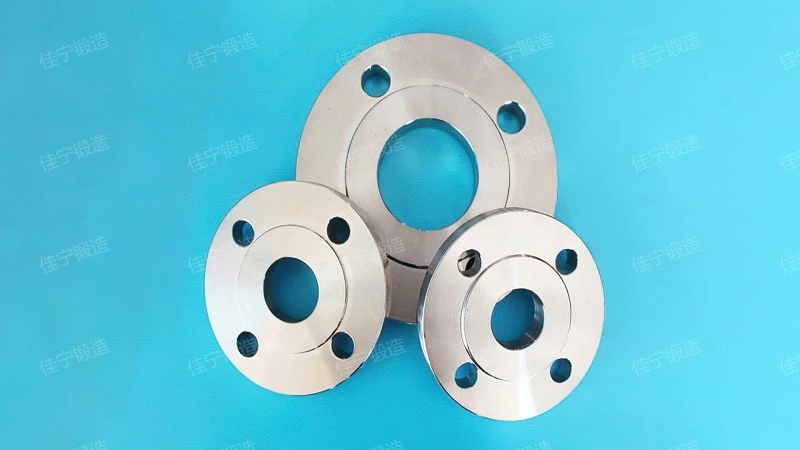 Ring sealing surface flange
