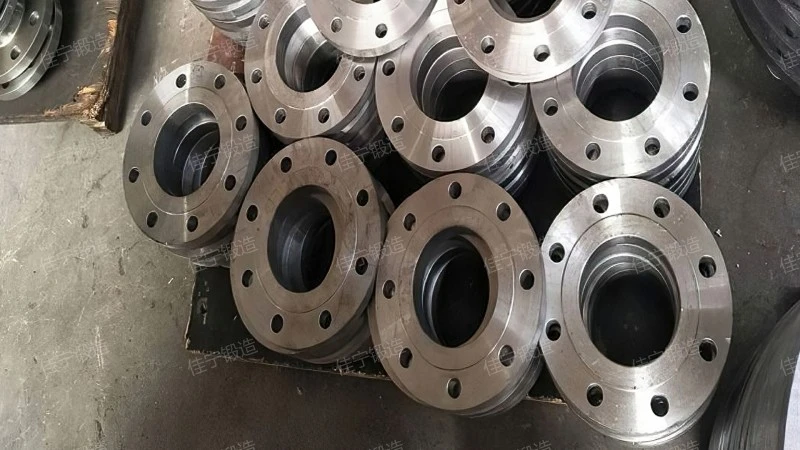 Ring sealing surface flange